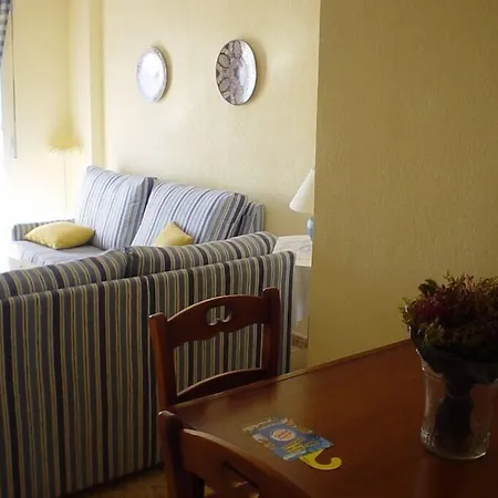 Hotell Isla Grosa 2*