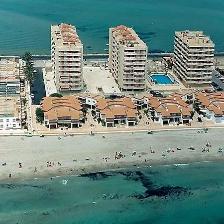 Isla Grosa Otel 2*