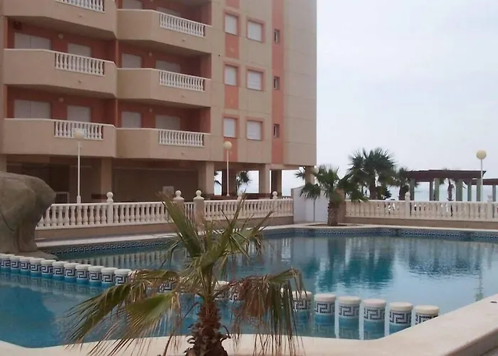 Isla Grosa Szálloda 2*